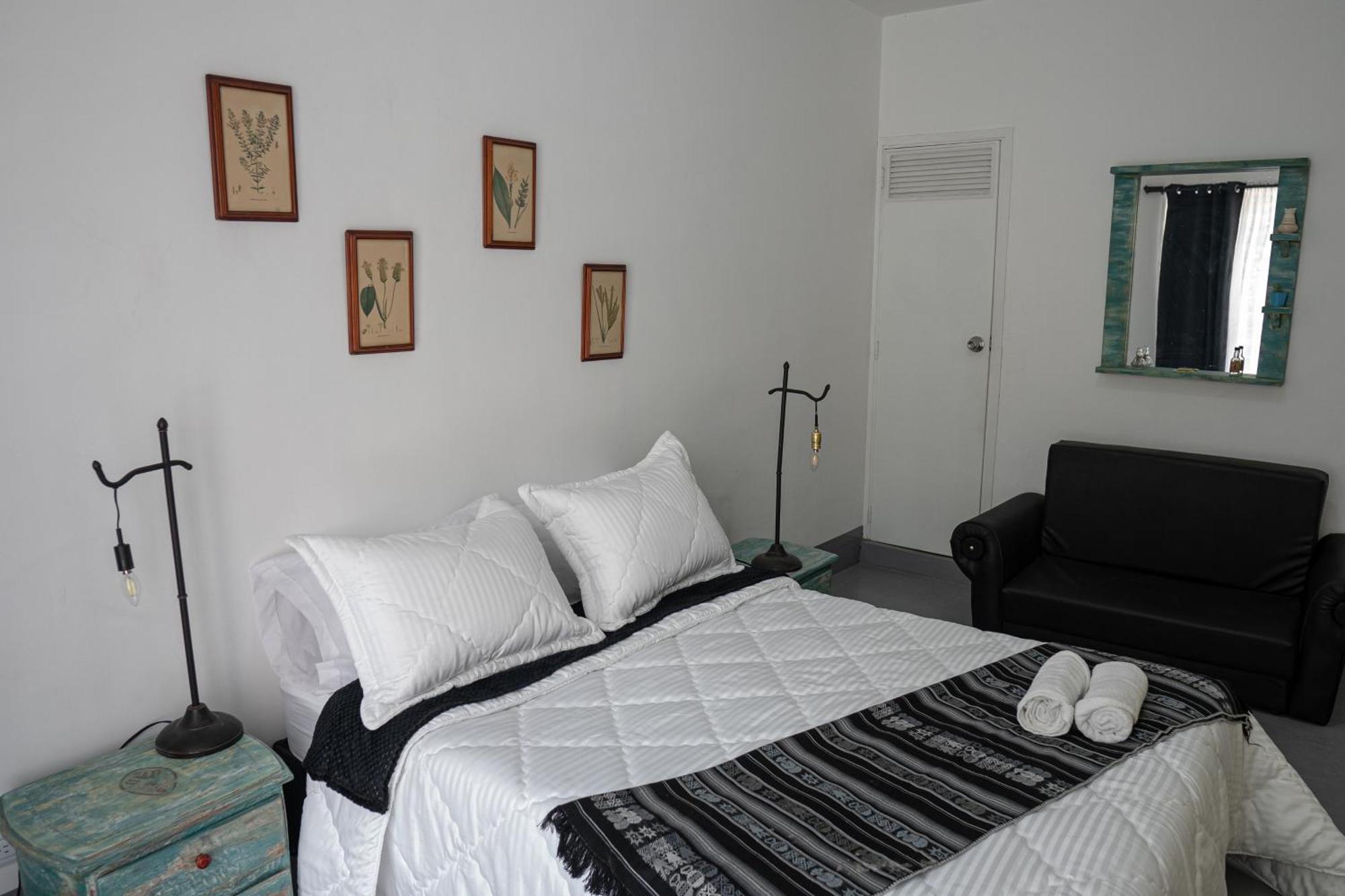 Guest house Laureles Garden