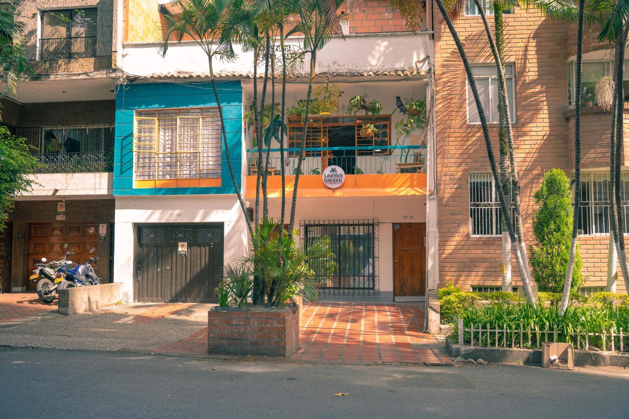 Guest house Laureles Garden
