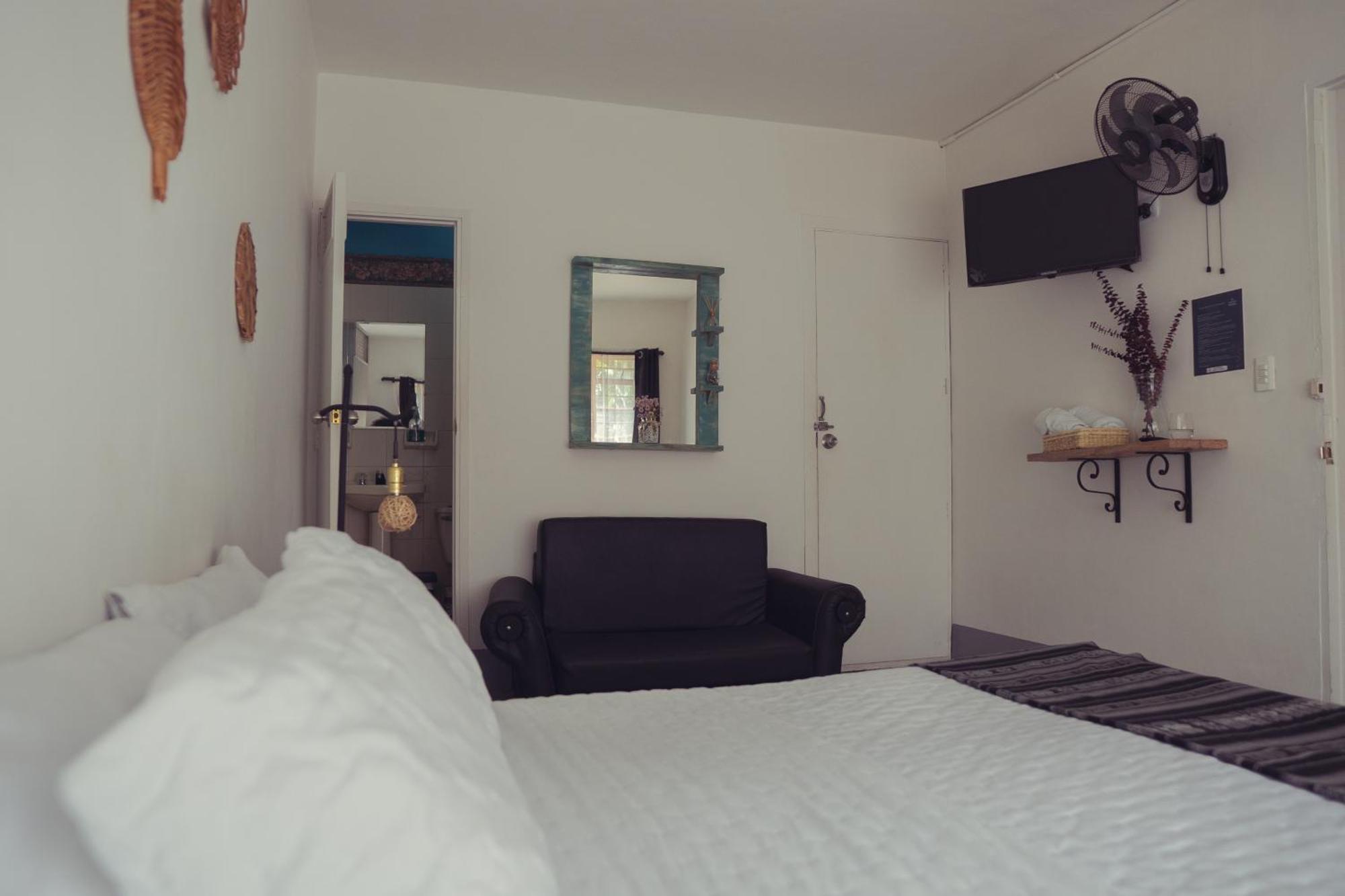 Laureles Garden Guest house *