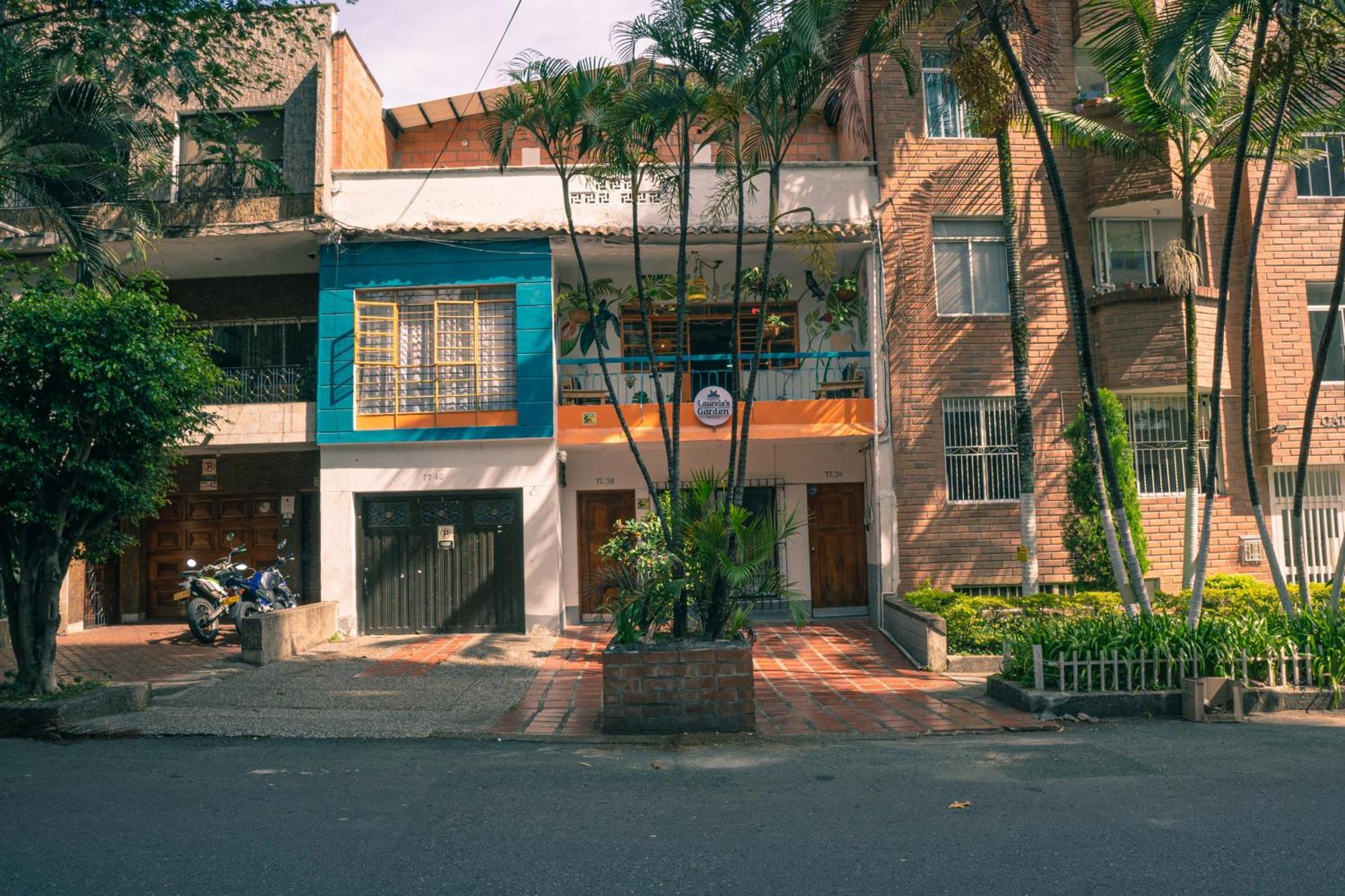 Guest house Laureles Garden Medellin